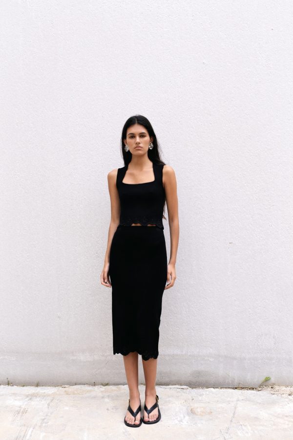FALDA MIDI PUNTO BORDADOS - Imagen 2
