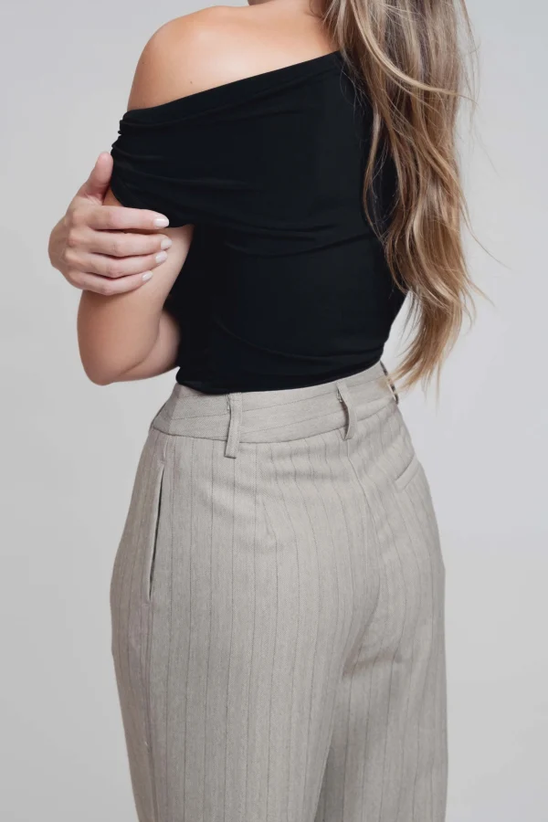 PANTALÓN PINZAS RAYA DIPLOMÁTICA - Imagen 3