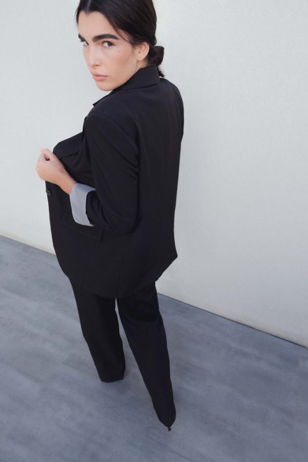 BLAZER PUÑO ESTAMPADO NEGRO - Imagen 3